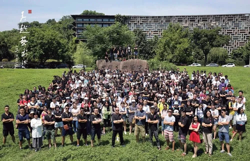 27届美术联考大趋势曝光!对照前两年真题,看清今年核心变化!-第28张图片-四季读书网 27届美术联考大趋势曝光!对照前两年真题,看清今年核心变化!-第28张图片-四季读书网