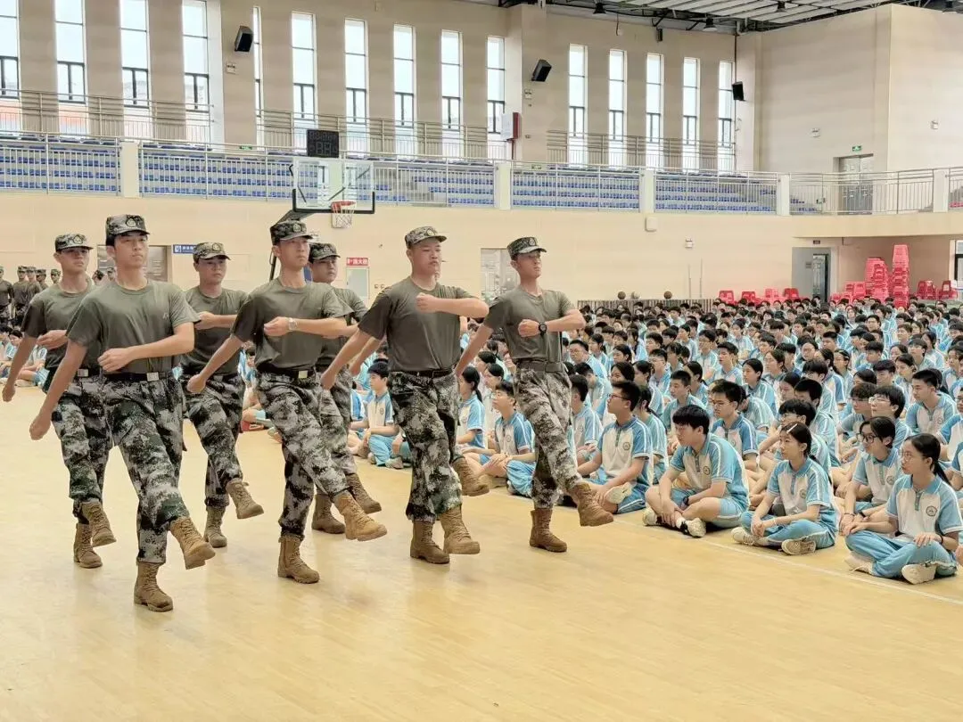 【和雅新风】淬炼铸锋芒,逐梦战中考——新风中学2024级初三适应性训练开营仪式圆满举行-第15张图片-四季读书网 【和雅新风】淬炼铸锋芒,逐梦战中考——新风中学2024级初三适应性训练开营仪式圆满举行-第15张图片-四季读书网