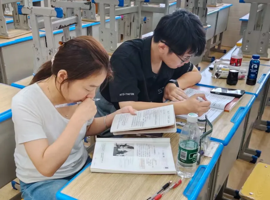 深耕真题研思 精磨课堂匠心——晋梅中学青年教师专项培训圆满落幕-第84张图片-四季读书网 深耕真题研思 精磨课堂匠心——晋梅中学青年教师专项培训圆满落幕-第84张图片-四季读书网
