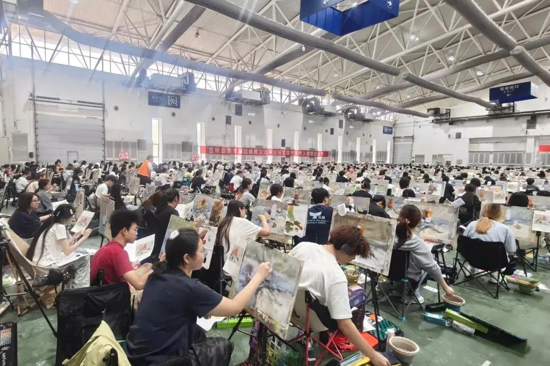 【砺剑模考·聚力冲刺】艺仁画室征战2026吉林省首次模拟联考,以实战淬炼锋芒-第25张图片-四季读书网