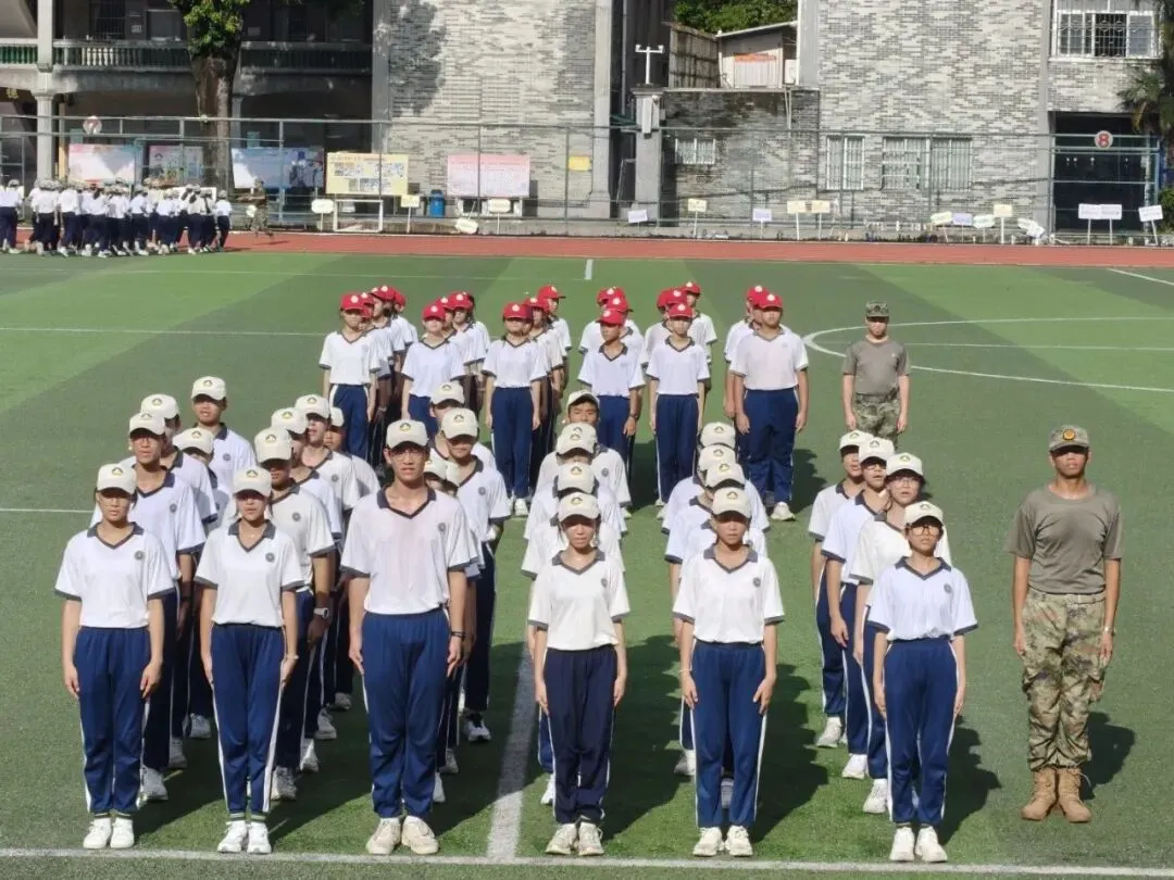 跑进初三 迎向中考 ——广州市真光学校2027届艺芸社初三综合实践活动纪实-第16张图片-四季读书网