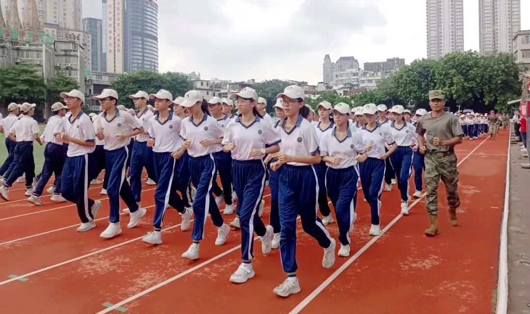 跑进初三 迎向中考 ——广州市真光学校2027届艺芸社初三综合实践活动纪实-第34张图片-四季读书网