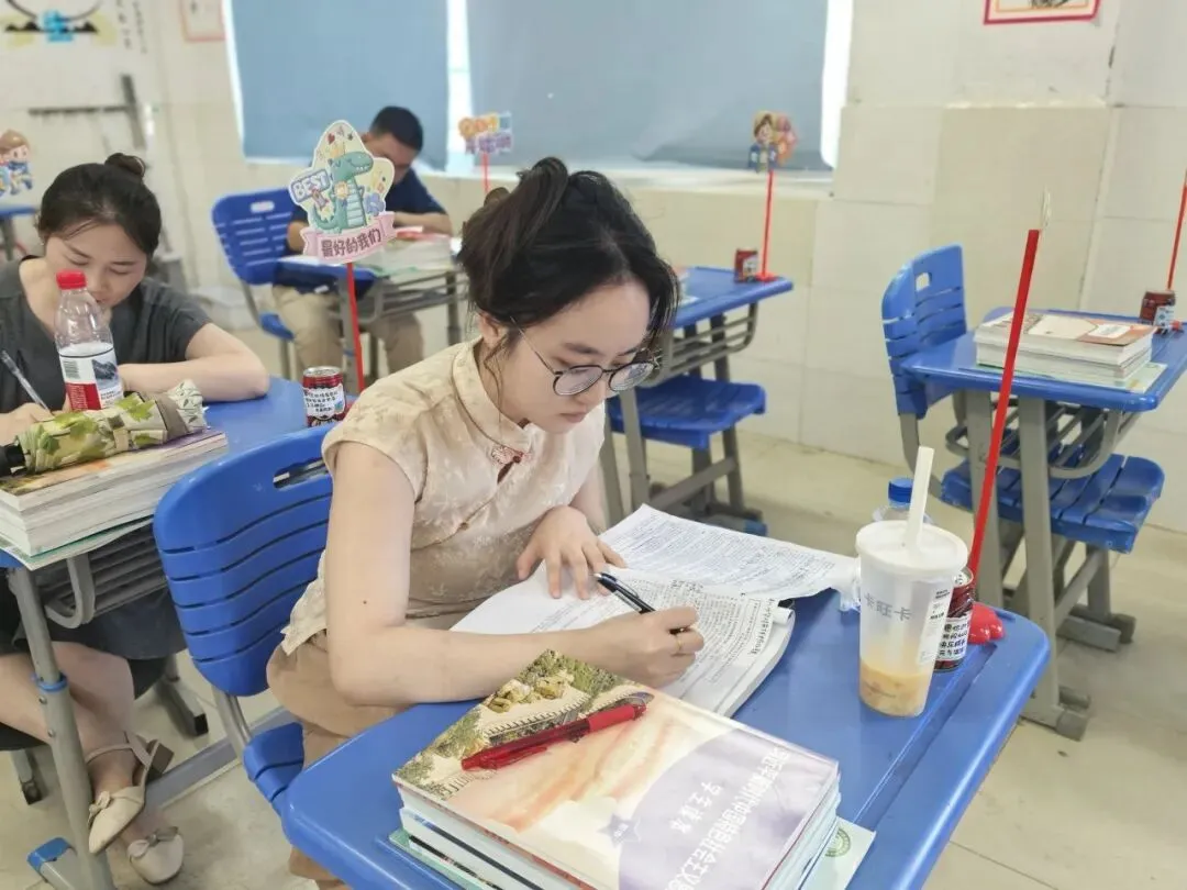 深耕真题研中考,精研小班提质效 ——西苑中学开展八九年级教师说题大赛教研活动-第29张图片-四季读书网 深耕真题研中考,精研小班提质效 ——西苑中学开展八九年级教师说题大赛教研活动-第29张图片-四季读书网