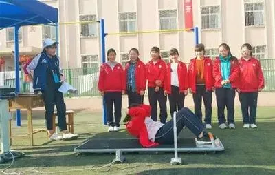 平时训练都挺好,中考体育一测试就崩盘?哈尔滨考生缺少模拟考试-第4张图片-四季读书网 平时训练都挺好,中考体育一测试就崩盘?哈尔滨考生缺少模拟考试-第4张图片-四季读书网