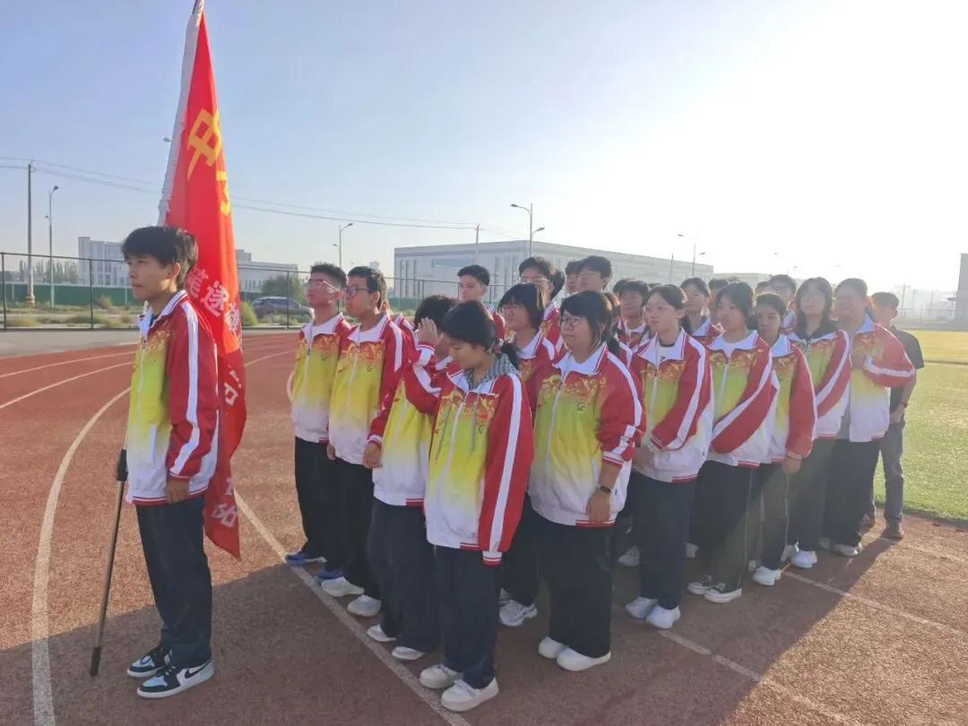 晨光映书香,早读正当时|成功中考二校学子不负晨光,笃学奋进-第18张图片-四季读书网 晨光映书香,早读正当时|成功中考二校学子不负晨光,笃学奋进-第18张图片-四季读书网