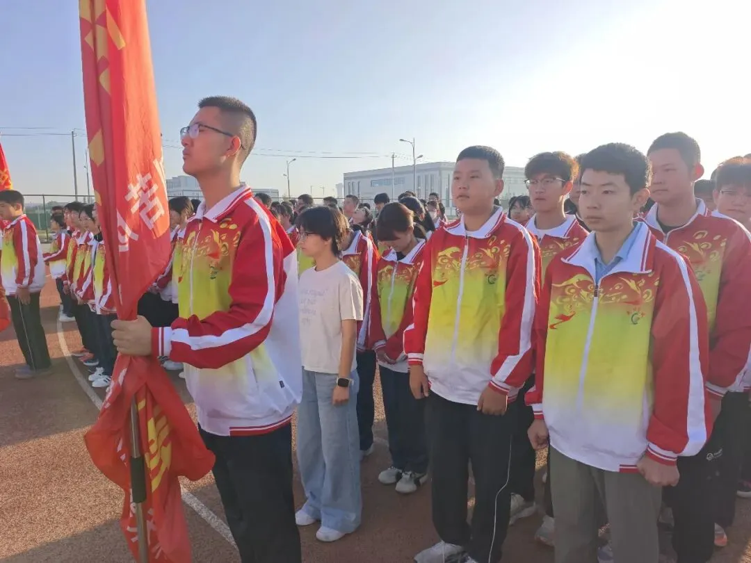 晨光映书香,早读正当时|成功中考二校学子不负晨光,笃学奋进-第20张图片-四季读书网 晨光映书香,早读正当时|成功中考二校学子不负晨光,笃学奋进-第20张图片-四季读书网