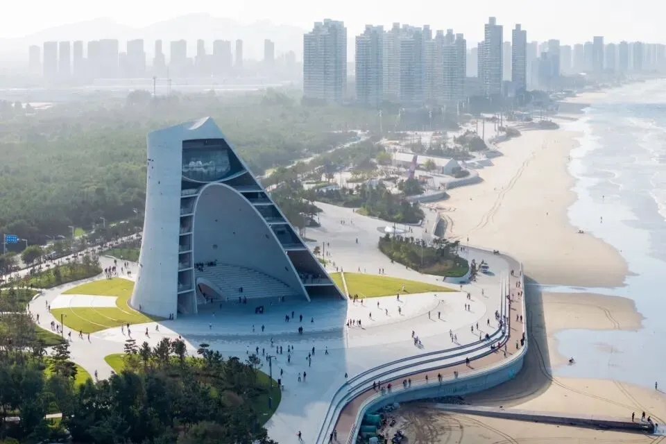 【快题改图日志09】建筑学考研快题营·社区湿地瞭望中心设计(厦门大学2026年)-第30张图片-四季读书网 【快题改图日志09】建筑学考研快题营·社区湿地瞭望中心设计(厦门大学2026年)-第30张图片-四季读书网