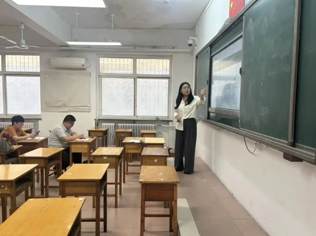 研析真题明方向 深耕教材促备考——河北易县中学开展高考真题说题教研-第2张图片-四季读书网 研析真题明方向 深耕教材促备考——河北易县中学开展高考真题说题教研-第2张图片-四季读书网