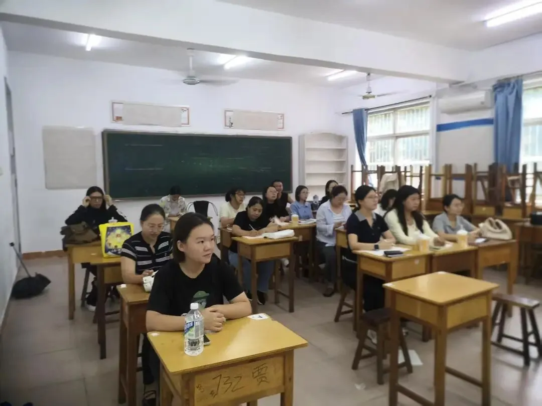 研析真题明方向 深耕教材促备考——河北易县中学开展高考真题说题教研-第76张图片-四季读书网 研析真题明方向 深耕教材促备考——河北易县中学开展高考真题说题教研-第76张图片-四季读书网