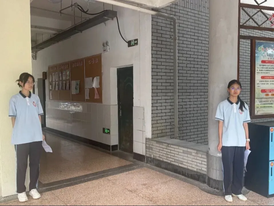 笃行赴新程,砺剑迎中考——记分水初中九年级开学工作礼-第5张图片-四季读书网 笃行赴新程,砺剑迎中考——记分水初中九年级开学工作礼-第5张图片-四季读书网