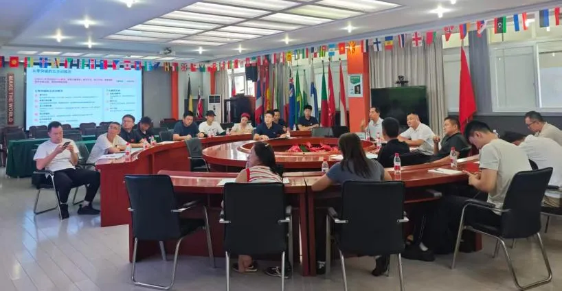 深研新中考 勇创新辉煌——成都市棕北中学教育集团举行初2027届教师暑期岗前培训-第29张图片-四季读书网