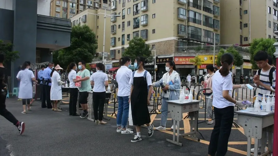 加油吧,少年!长顺2435名学子决战中考第一天!-第6张图片-四季读书网