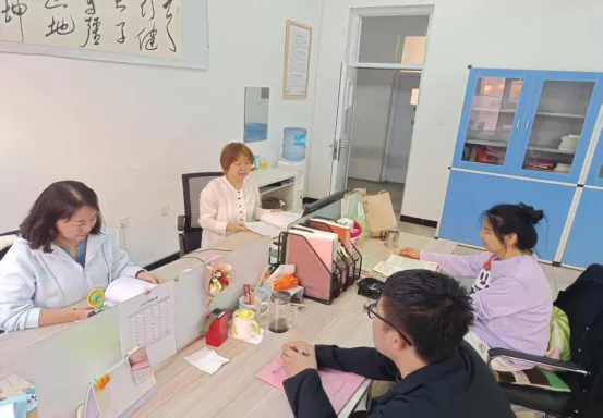 【六中·教学】析试卷、找短板、明方向——赤峰六中召开教研组长、备课组长专题会议,集体教研掀起新学期提质热潮-第29张图片-四季读书网 【六中·教学】析试卷、找短板、明方向——赤峰六中召开教研组长、备课组长专题会议,集体教研掀起新学期提质热潮-第29张图片-四季读书网