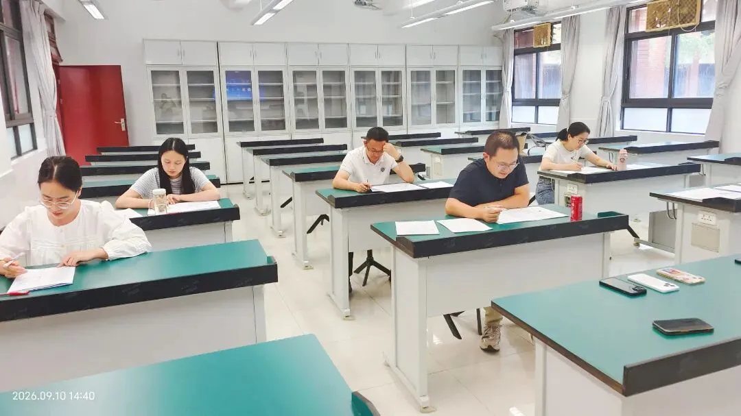 研真题悟命题逻辑,重教研促课堂变革 | 广东华侨中学高中校区开展“校本教研·解析题”活动(一)-第12张图片-四季读书网