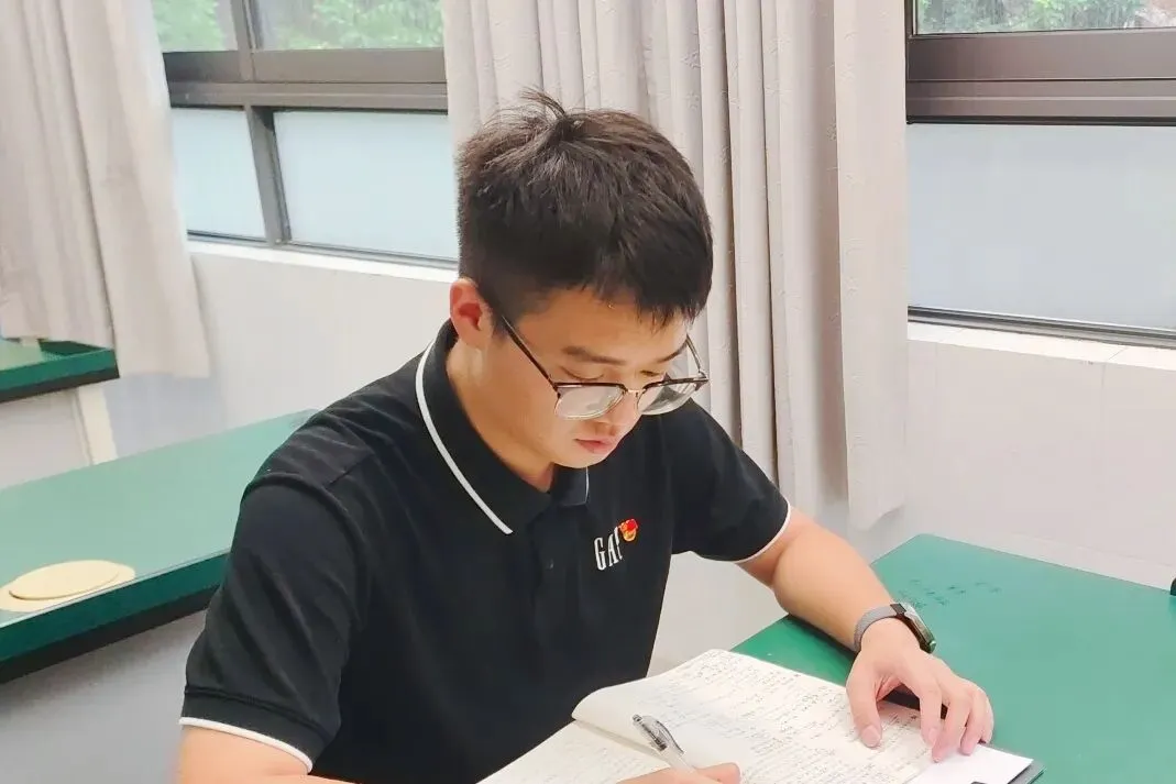 研真题悟命题逻辑,重教研促课堂变革 | 广东华侨中学高中校区开展“校本教研·解析题”活动(一)-第28张图片-四季读书网