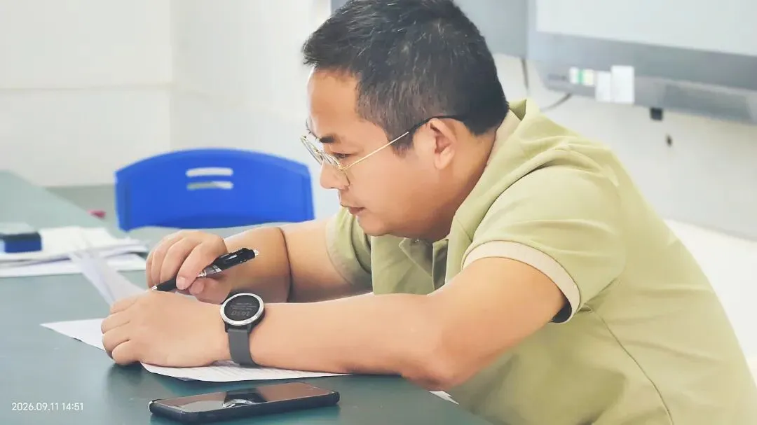 研真题悟命题逻辑,重教研促课堂变革 | 广东华侨中学高中校区开展“校本教研·解析题”活动(一)-第29张图片-四季读书网