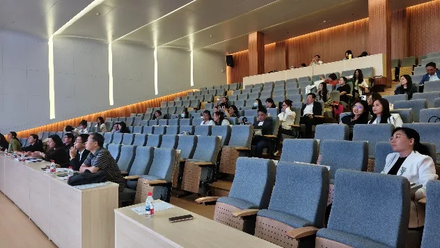 真题研教促成长,锤炼教学基本功——赤峰二中、赤峰一中、和美分校开展联合数学教研活动-第12张图片-四季读书网 真题研教促成长,锤炼教学基本功——赤峰二中、赤峰一中、和美分校开展联合数学教研活动-第12张图片-四季读书网