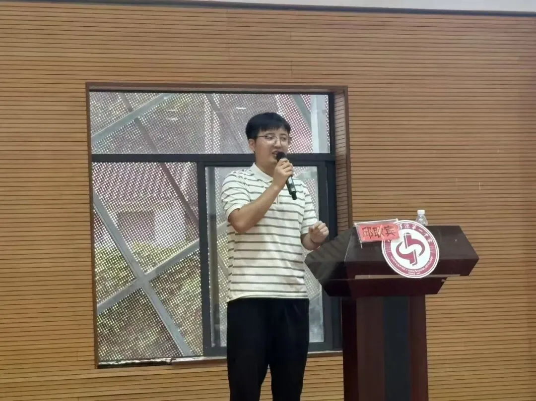 家校同心迎中考,聚力护航筑前程——罗源一中九年级第一学期期初家长会圆满召开-第16张图片-四季读书网