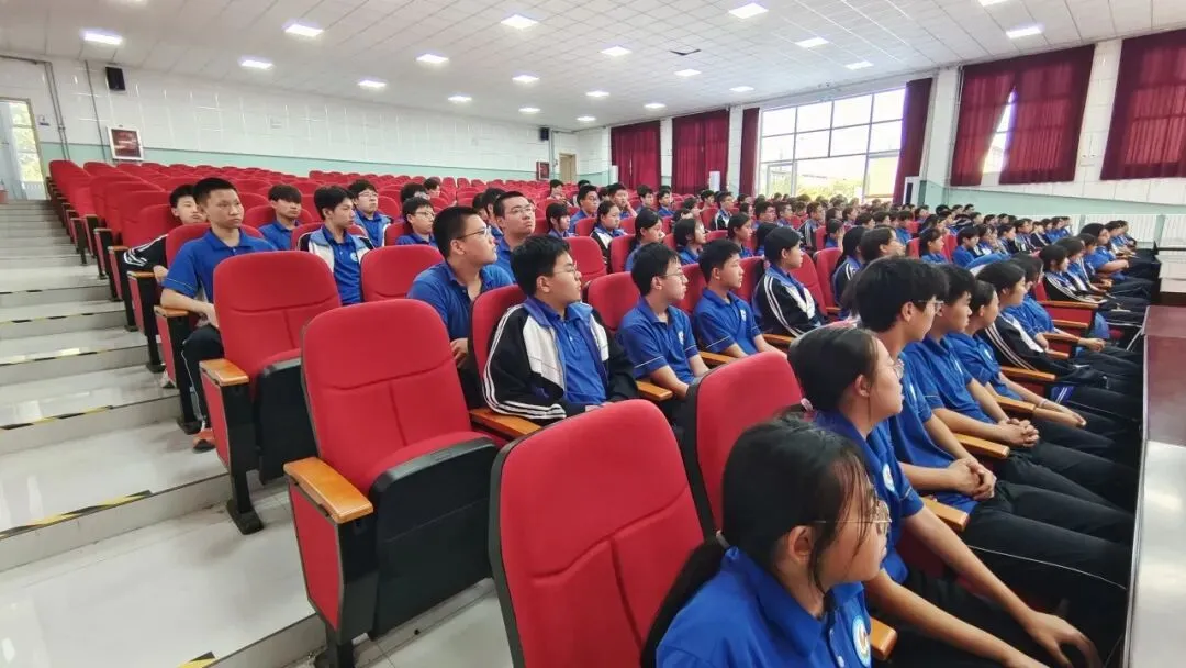 秋日序章|九年级中考备考动员大会-第7张图片-四季读书网 秋日序章|九年级中考备考动员大会-第7张图片-四季读书网
