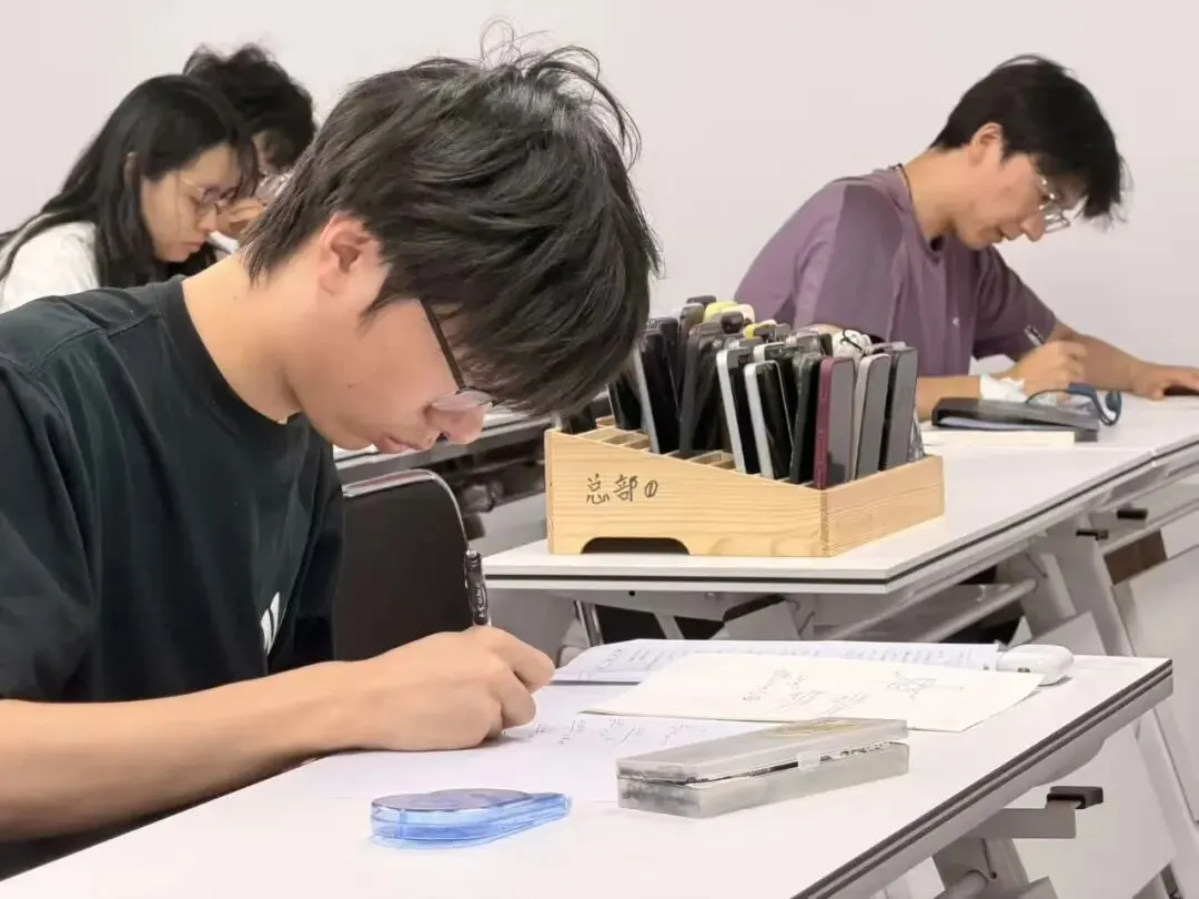 重磅招募|西安研途27考研千人全真模考来袭!拒绝假性备考,用实战定位真实实力-第4张图片-四季读书网 重磅招募|西安研途27考研千人全真模考来袭!拒绝假性备考,用实战定位真实实力-第4张图片-四季读书网