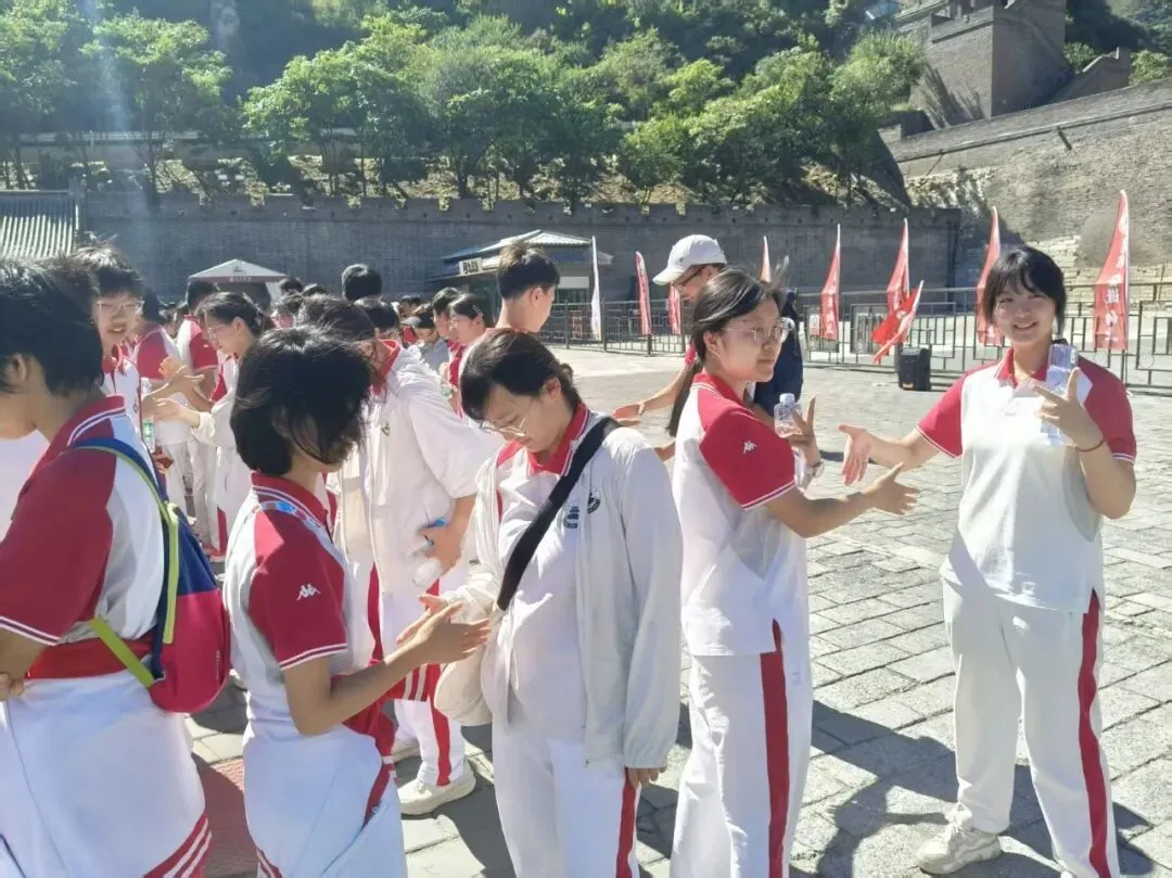 雄关砺志淬少年,笃行蓄力赴中考——初三年级开展入境教育活动-第18张图片-四季读书网