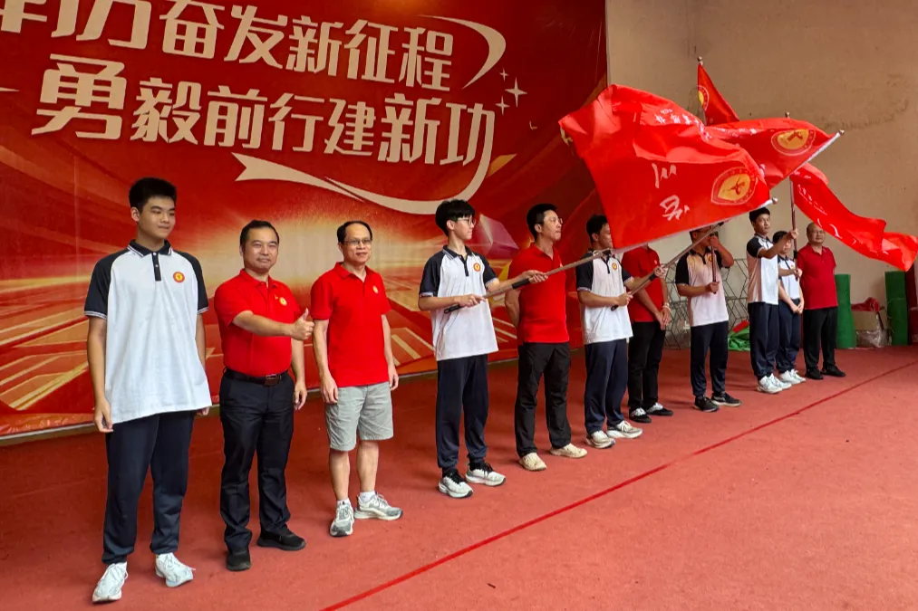 逐梦初三,启航新程——我校举行初三年级中考启航仪式-第12张图片-四季读书网