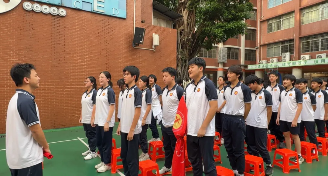 逐梦初三,启航新程——我校举行初三年级中考启航仪式-第21张图片-四季读书网