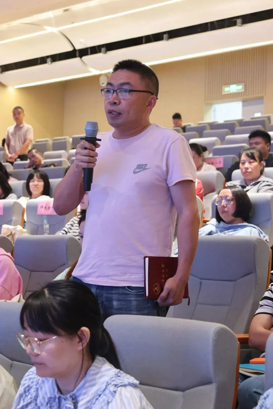 聚焦中考改革 共促育人转型 | 南充市中考改革宣讲团巡回宣讲首场活动在我校举行-第15张图片-四季读书网