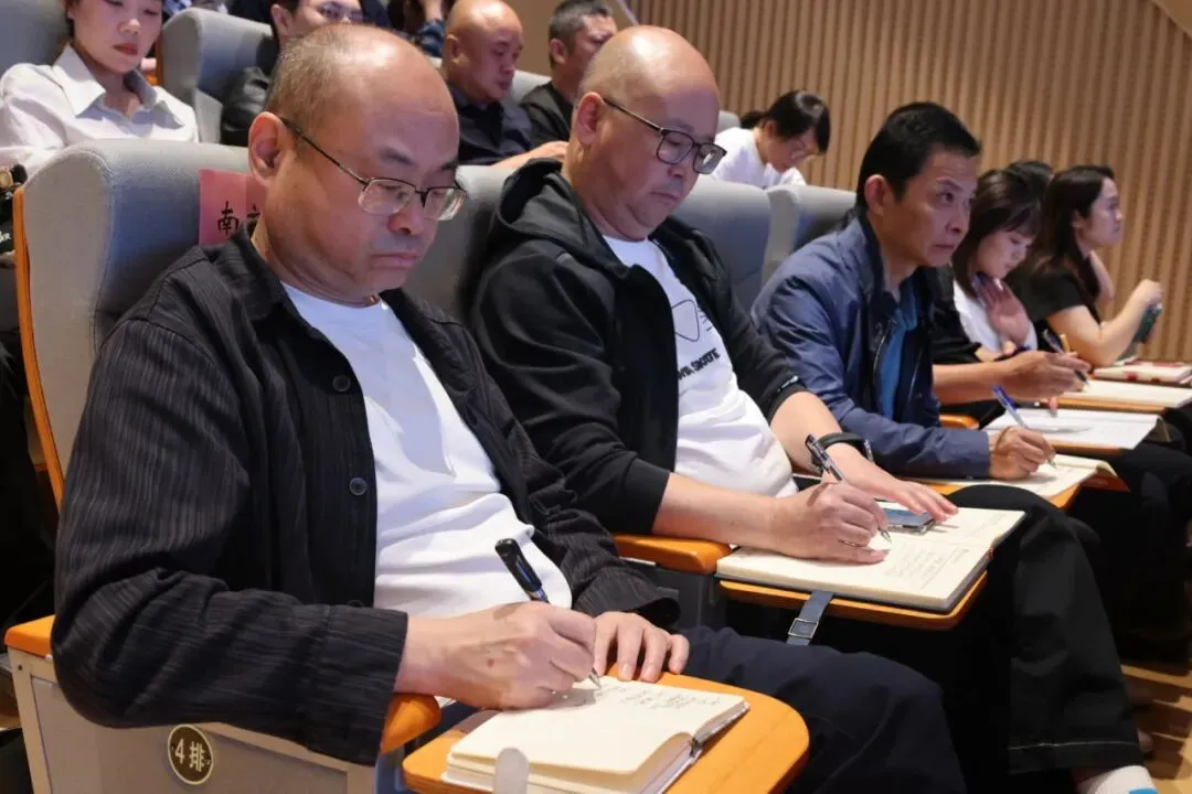 聚焦中考改革 共促育人转型 | 南充市中考改革宣讲团巡回宣讲首场活动在我校举行-第18张图片-四季读书网