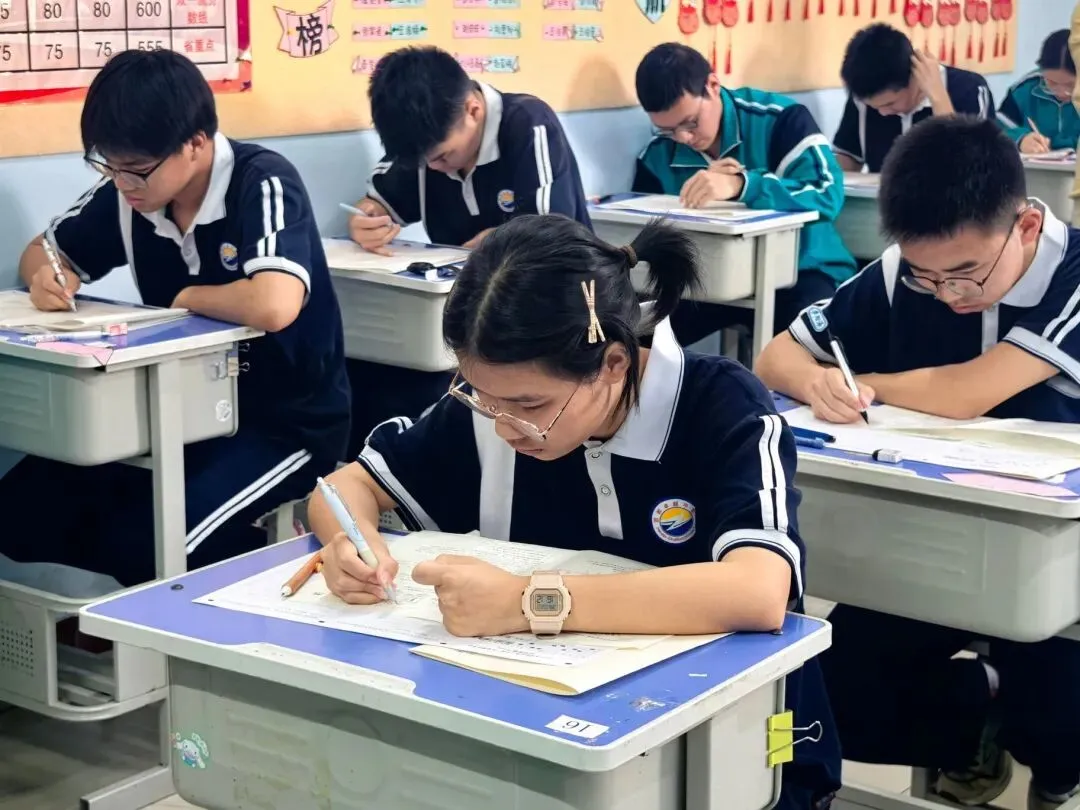 99%的人都误解了:中考“逆袭”双一流其实有一条捷径-第1张图片-四季读书网 99%的人都误解了:中考“逆袭”双一流其实有一条捷径-第1张图片-四季读书网