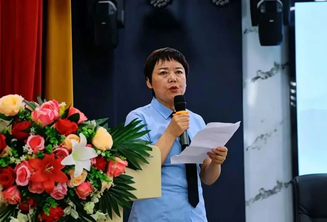 精研新课定方略 同心笃行战中考——宝塔区第一中学召开2027届备考规划研讨会-第10张图片-四季读书网