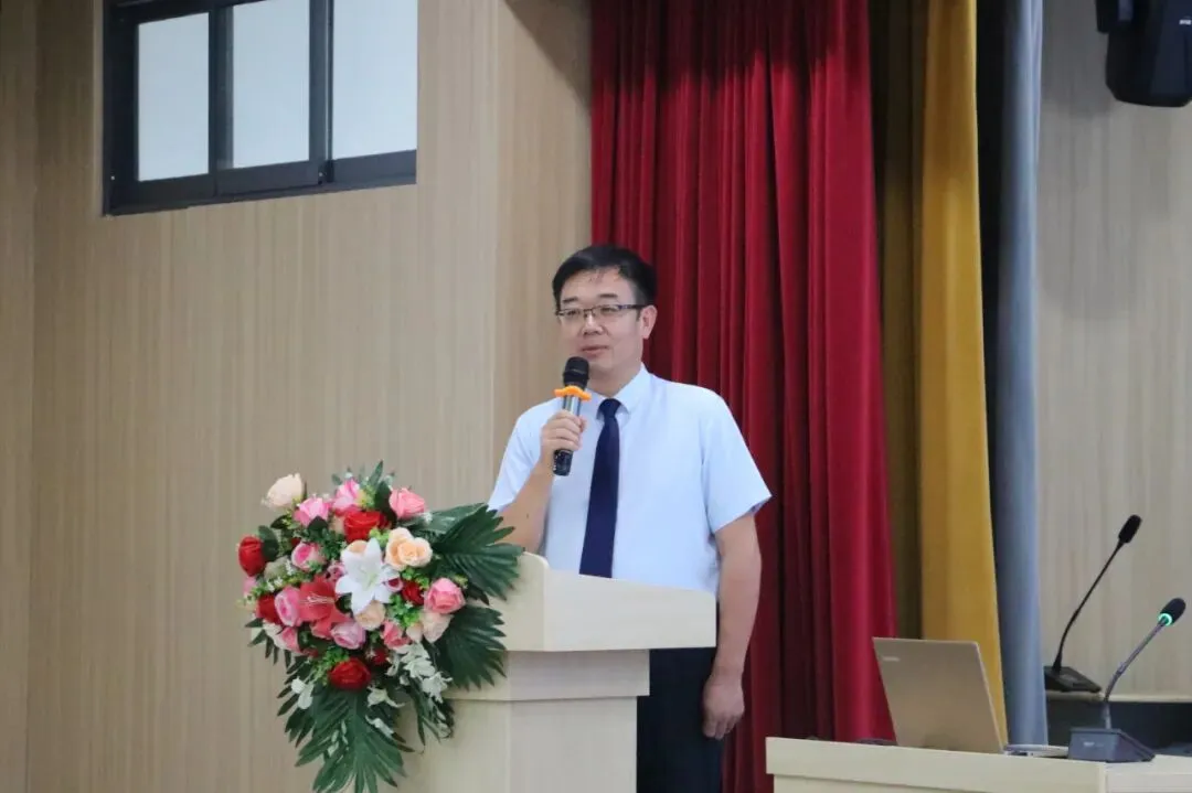 精研新课定方略 同心笃行战中考——宝塔区第一中学召开2027届备考规划研讨会-第23张图片-四季读书网