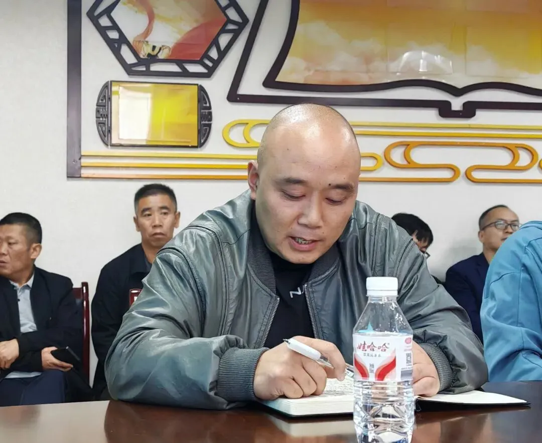 【明确目标抓落实 凝心聚力备中考】——兴隆初中召开九年级教师工作推进会-第11张图片-四季读书网