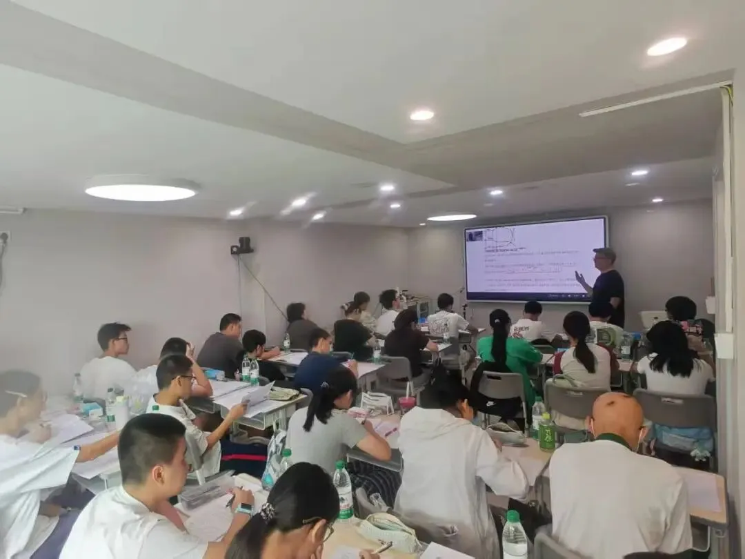 总结:26年广州中考化学考试中化学方程式考察-第4张图片-四季读书网