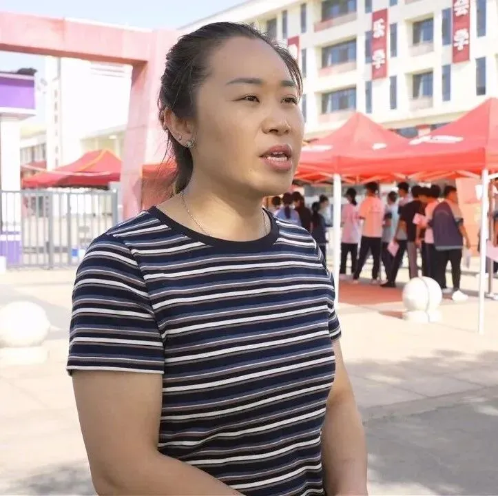 凝心聚力护中考 高新区195名学子从容赴考-第9张图片-四季读书网 凝心聚力护中考 高新区195名学子从容赴考-第9张图片-四季读书网