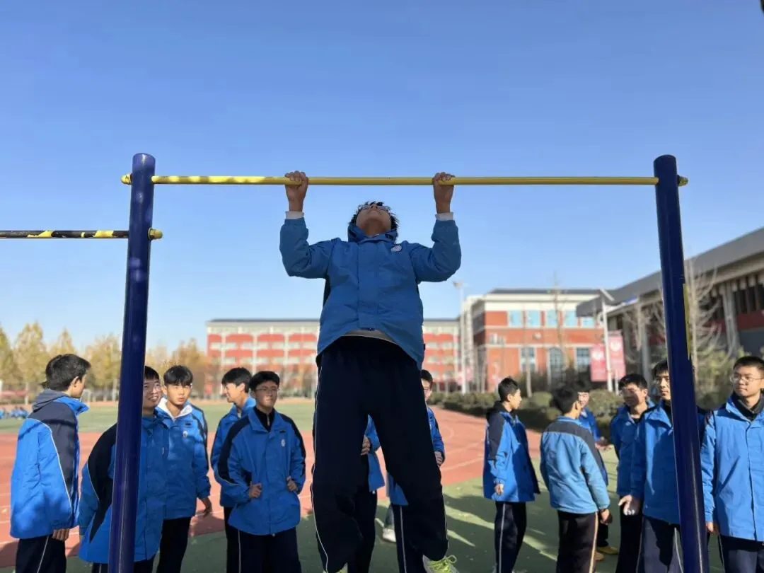 【高质量发展年】律动青春活力,争创中考佳绩——新时代学校初中部九年级阳光体育训练活动-第28张图片-四季读书网 【高质量发展年】律动青春活力,争创中考佳绩——新时代学校初中部九年级阳光体育训练活动-第28张图片-四季读书网