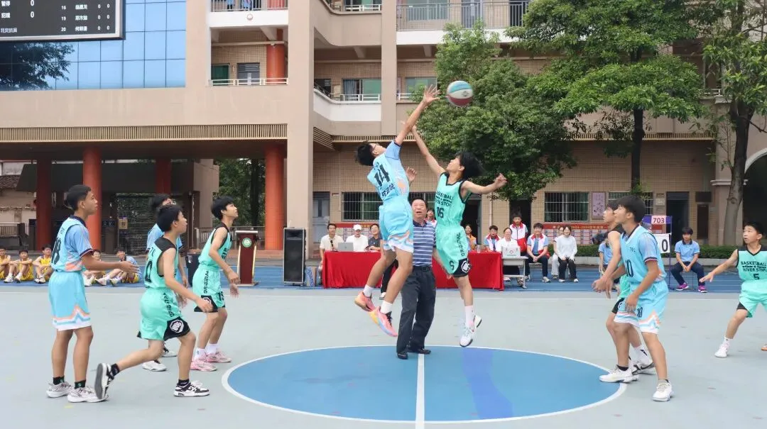 校际联动聚合力 携手共进备中考 | 高埗宝文学校与茶山品华学校备考校际交流研讨活动纪实-第12张图片-四季读书网 校际联动聚合力 携手共进备中考 | 高埗宝文学校与茶山品华学校备考校际交流研讨活动纪实-第12张图片-四季读书网
