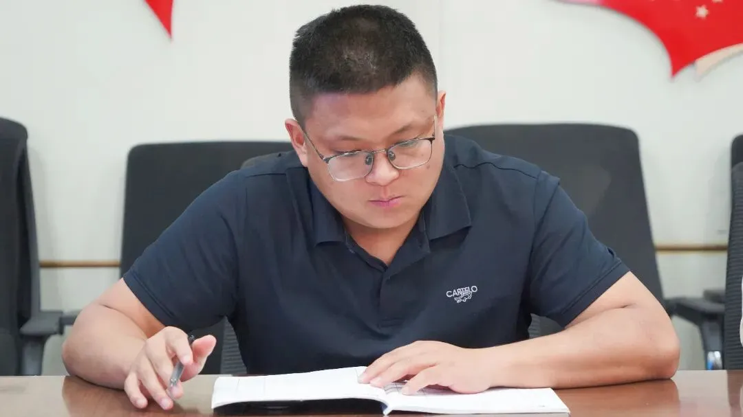 深耕真题研考点 聚力备考启新程|优益优高考全日制学校数学教研组开展试题专题教研会-第3张图片-四季读书网 深耕真题研考点 聚力备考启新程|优益优高考全日制学校数学教研组开展试题专题教研会-第3张图片-四季读书网