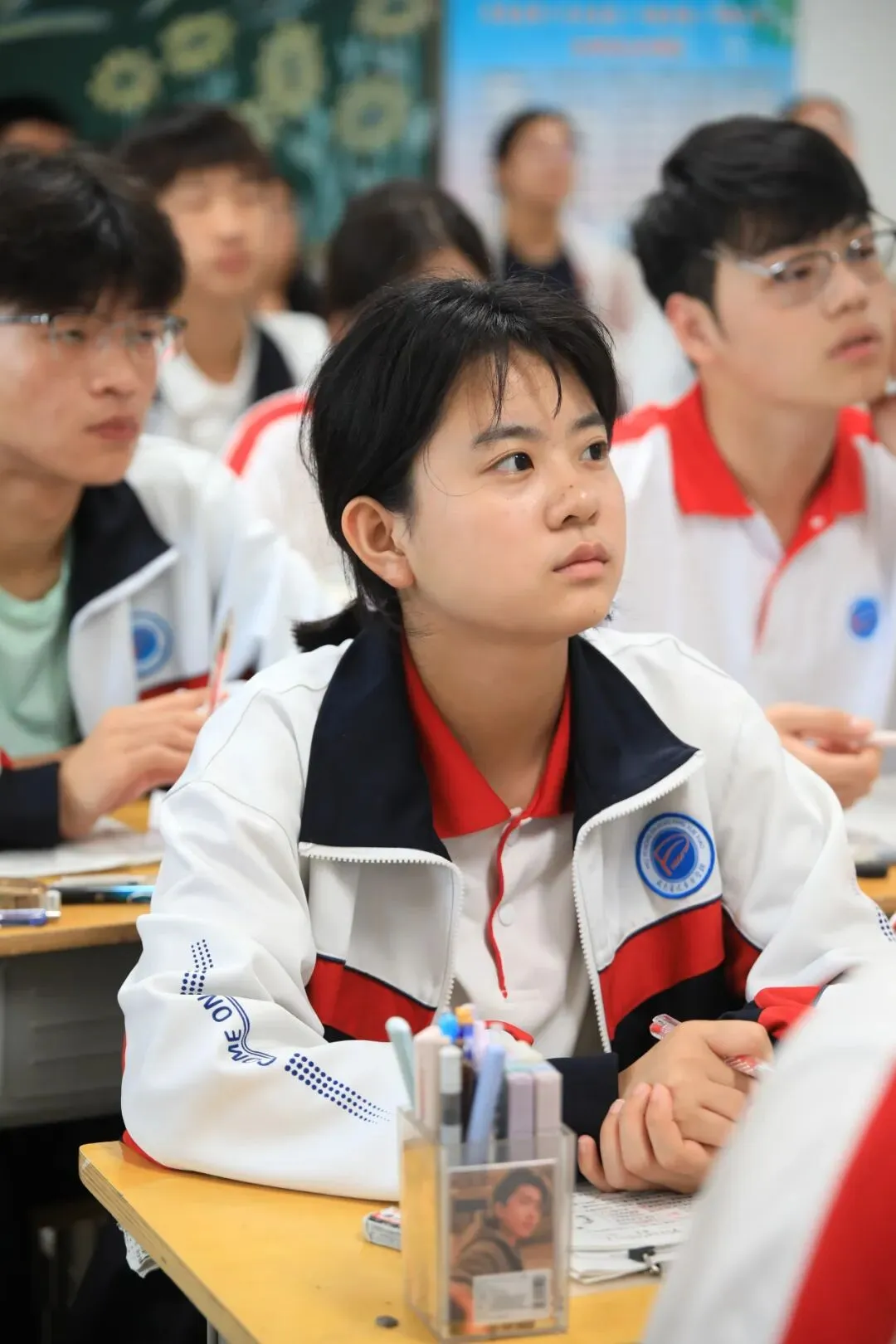 朝暮励剑,逐梦高考|东方高三学子的一天是这样度过的-第30张图片-四季读书网 朝暮励剑,逐梦高考|东方高三学子的一天是这样度过的-第30张图片-四季读书网