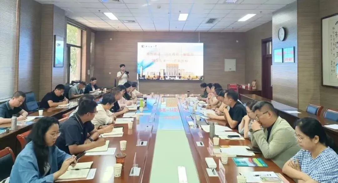 直面新高考 “变” 与 “思”:《河北教育》编辑部走进石家庄二中,听一线老师聊备考真问题-第1张图片-四季读书网