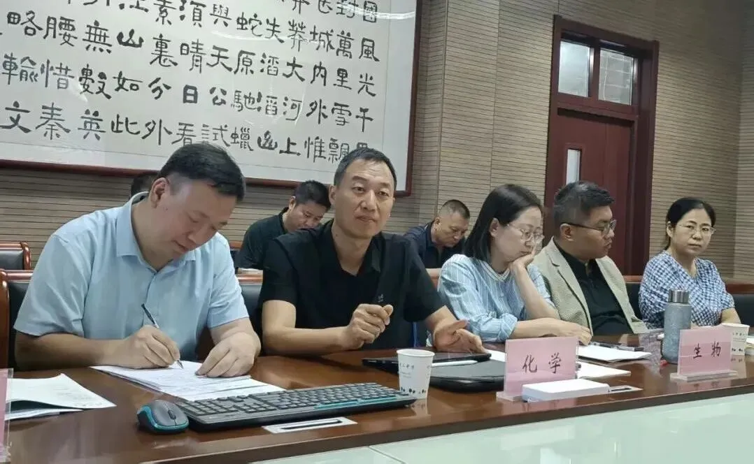 直面新高考 “变” 与 “思”:《河北教育》编辑部走进石家庄二中,听一线老师聊备考真问题-第4张图片-四季读书网