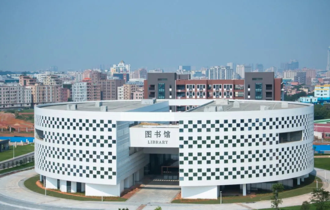 广东酒店管理职业技术学院26年春季高考招生计划、院校环境、往年录取分数!-第8张图片-四季读书网 广东酒店管理职业技术学院26年春季高考招生计划、院校环境、往年录取分数!-第8张图片-四季读书网