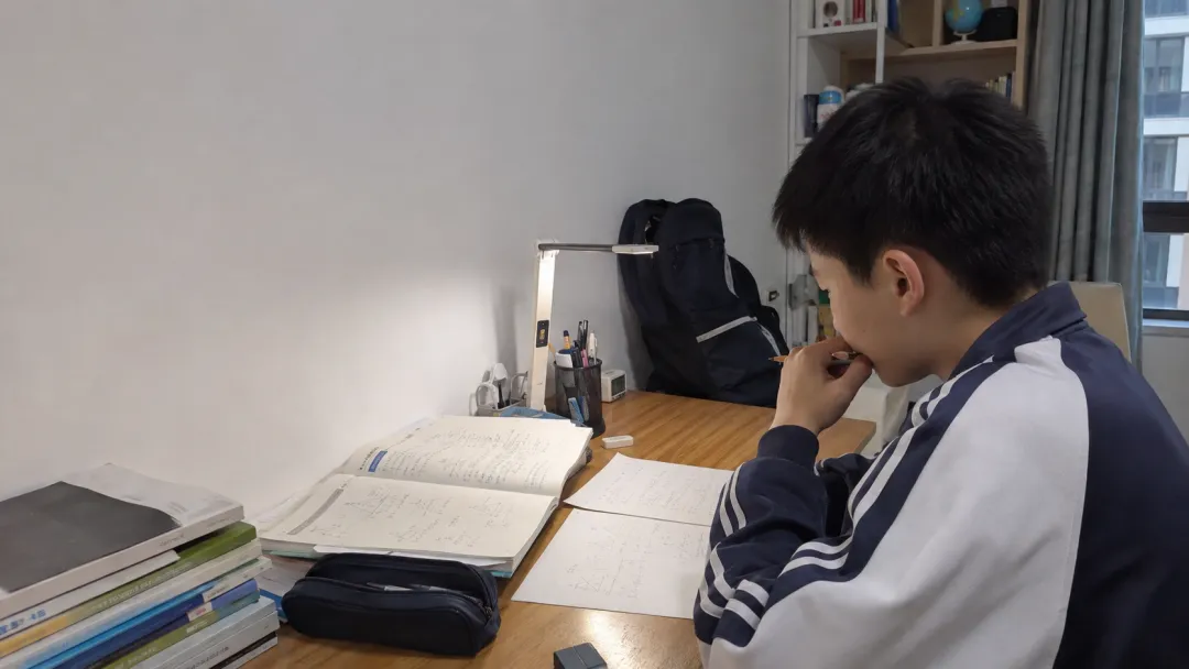 初一数学第一次月考,孩子最容易栽在这4个“坑”里!-第1张图片-四季读书网 初一数学第一次月考,孩子最容易栽在这4个“坑”里!-第1张图片-四季读书网