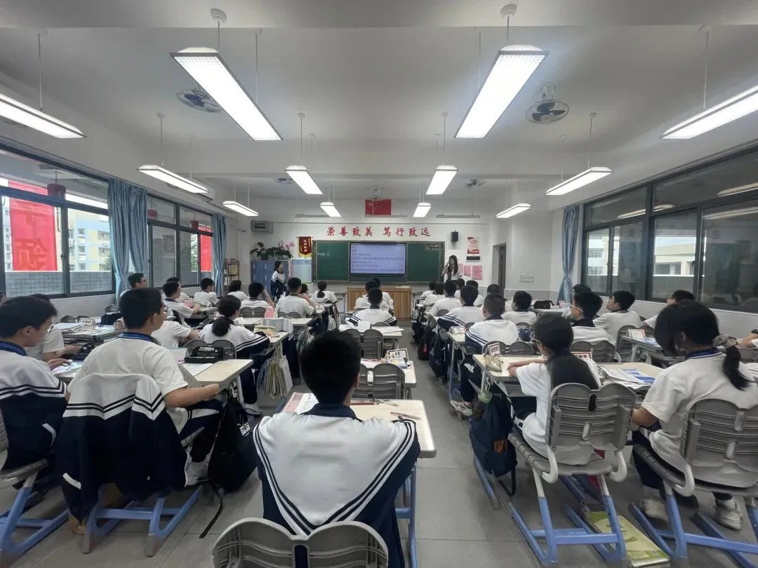 东华阳光分班后,一位初三老家长的真心话:最好的教育,从来因人而异-第1张图片-四季读书网 东华阳光分班后,一位初三老家长的真心话:最好的教育,从来因人而异-第1张图片-四季读书网