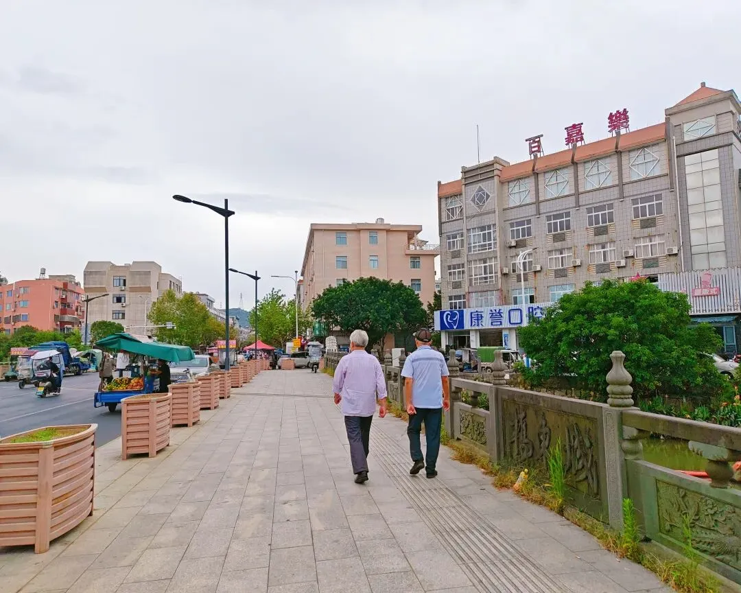 八月初三玉环楚门九头赶集|＂法困高＂的老人家们5点抢鸡,我花费64元拎到手沉-第160张图片-四季读书网