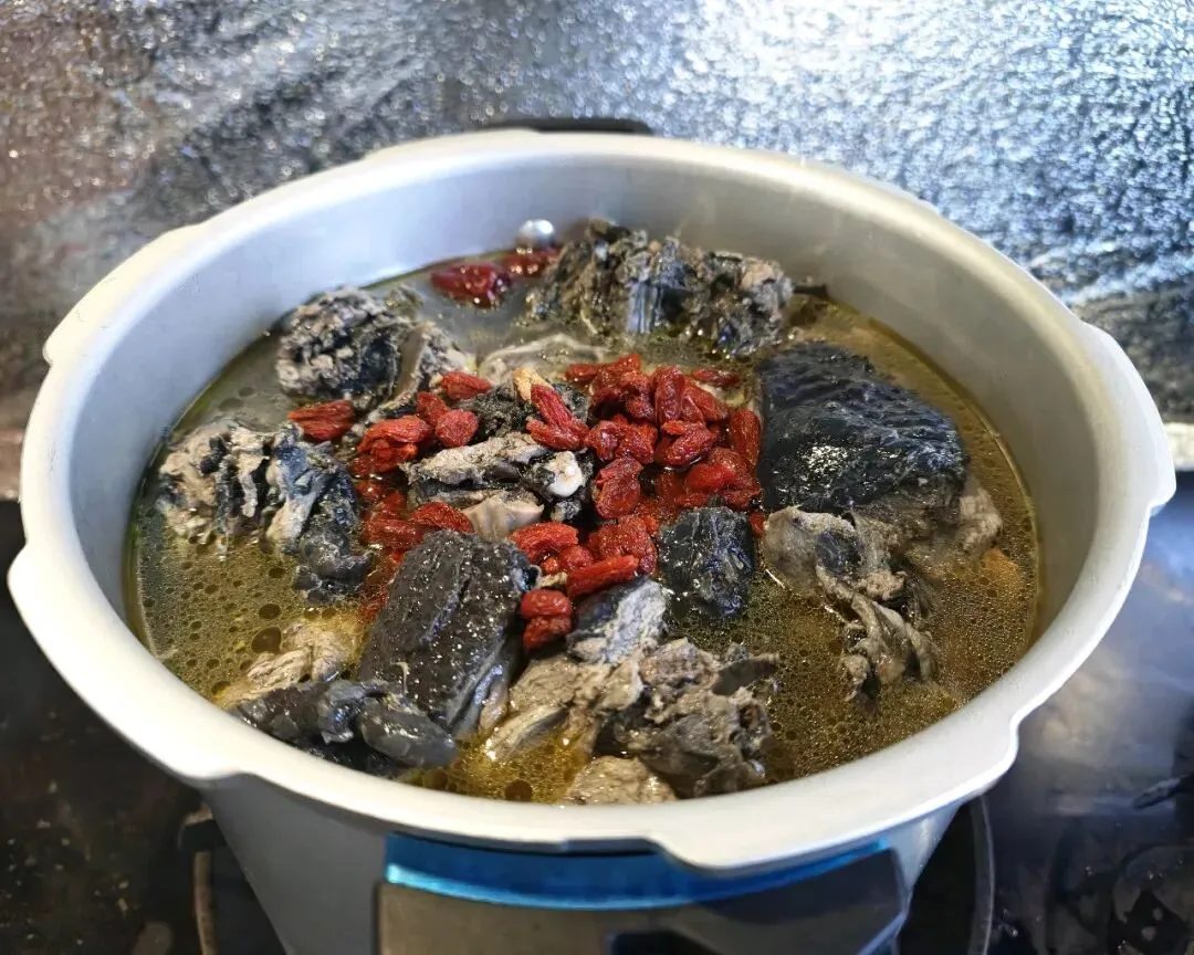 八月初三玉环楚门九头赶集|＂法困高＂的老人家们5点抢鸡,我花费64元拎到手沉-第178张图片-四季读书网