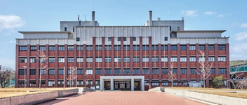 高考日语生优势赛道|国内直申 9 所日本优质大学,免语言学校,无需留考成绩!少数今年秋季可入学!-第34张图片-四季读书网 高考日语生优势赛道|国内直申 9 所日本优质大学,免语言学校,无需留考成绩!少数今年秋季可入学!-第34张图片-四季读书网