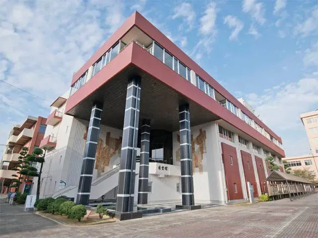 高考日语生优势赛道|国内直申 9 所日本优质大学,免语言学校,无需留考成绩!少数今年秋季可入学!-第35张图片-四季读书网 高考日语生优势赛道|国内直申 9 所日本优质大学,免语言学校,无需留考成绩!少数今年秋季可入学!-第35张图片-四季读书网