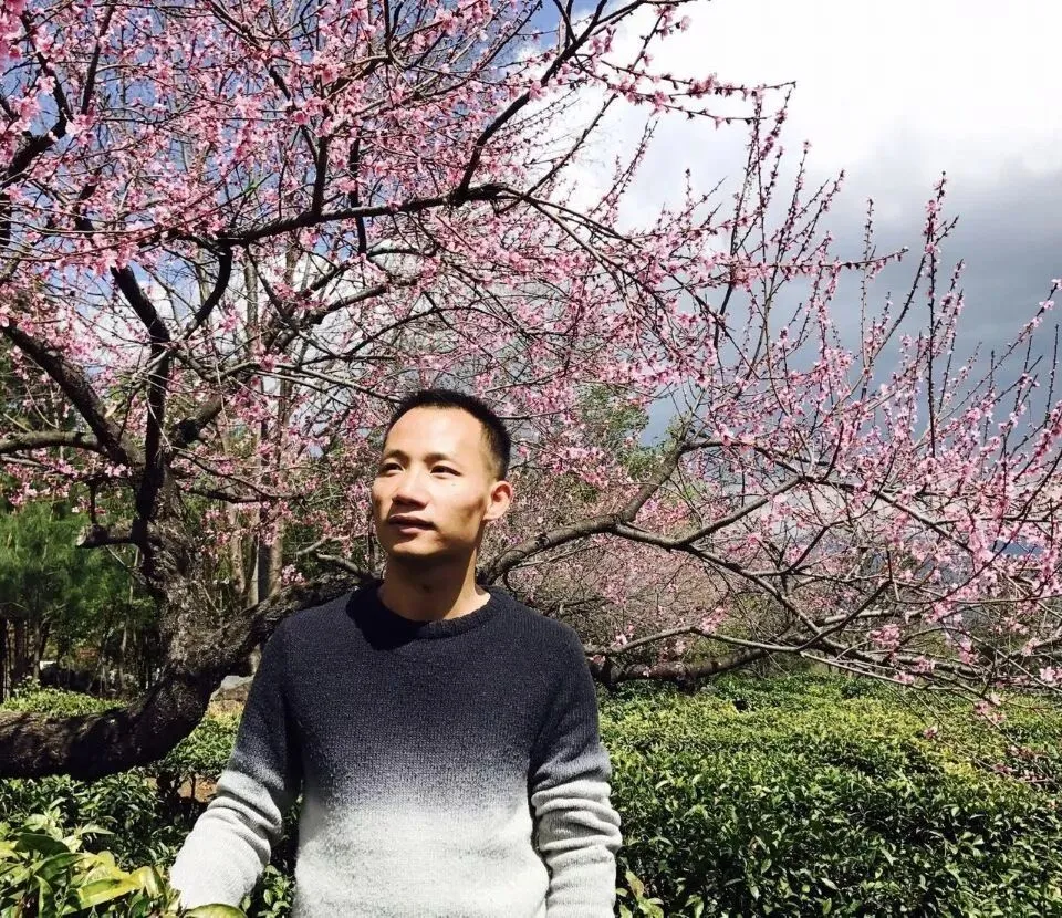 初一,小叔给你们准备了一份特别的礼物-第16张图片-四季读书网