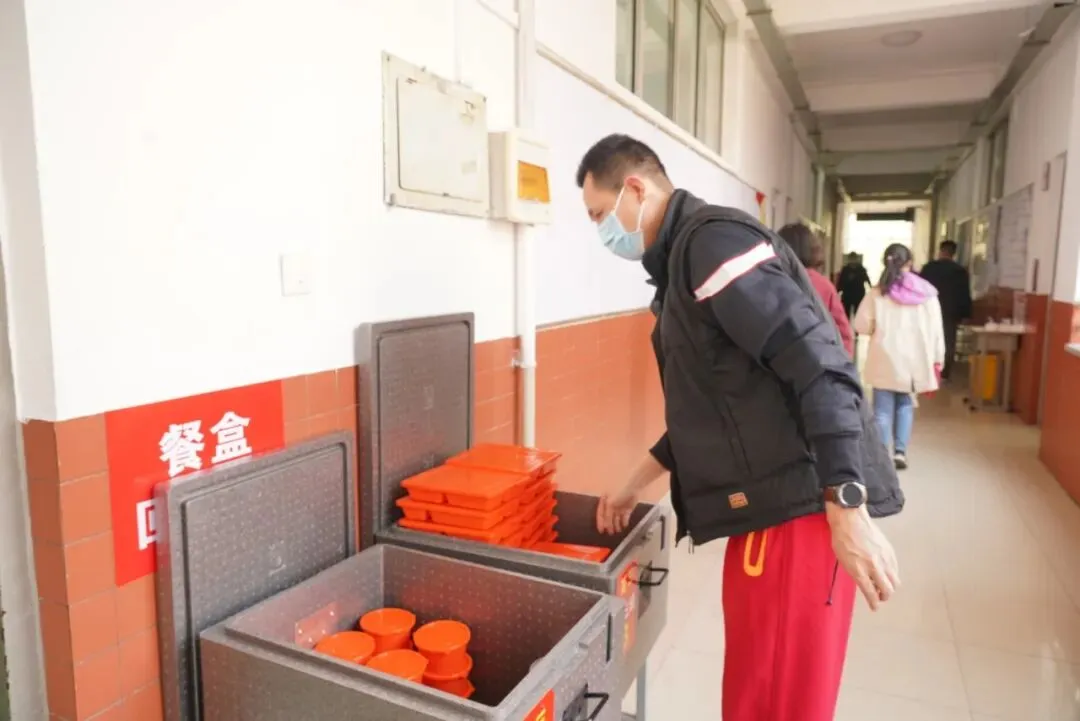 初三下周陆续复学,全流程观摩郑外高三复学第一天!-第45张图片-四季读书网 初三下周陆续复学,全流程观摩郑外高三复学第一天!-第45张图片-四季读书网